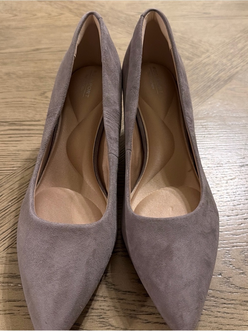Rockport Womens Cindy Pump, Gray Suede NIB size 9.5M with a 2” heel. - Picture 2 of 4
